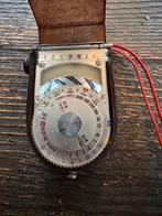 Sekonic L-8 Belichtingsmeter – Werkend & met Lederen Etui, Ophalen of Verzenden, Gebruikt, Draagbaar