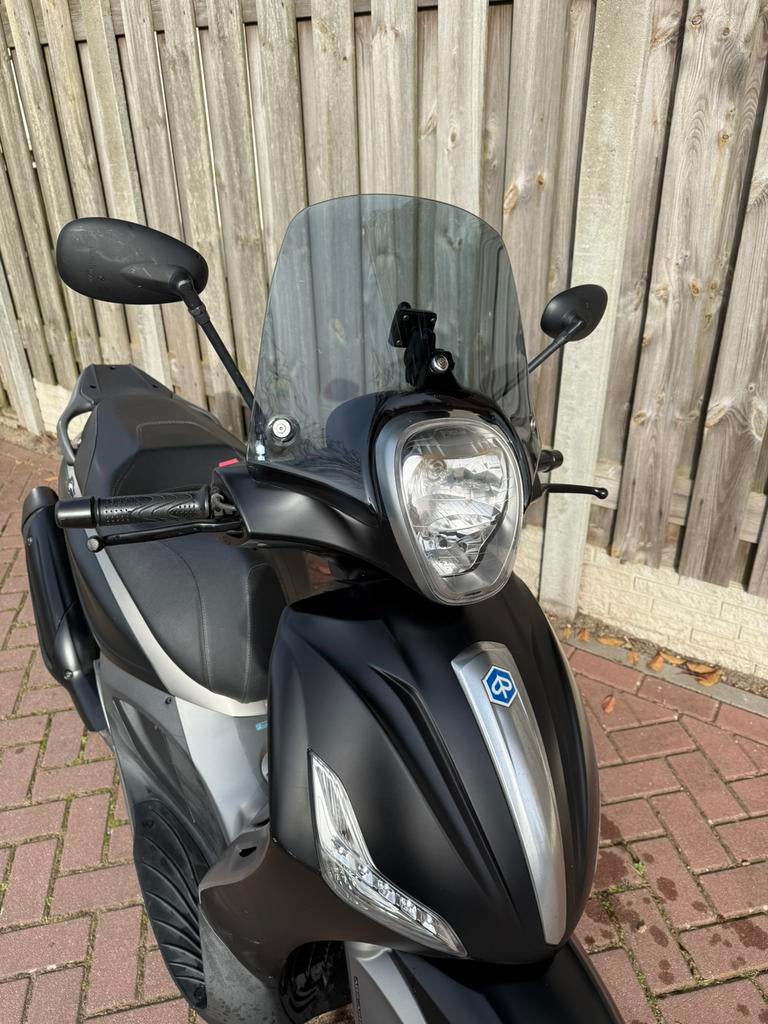 Piaggio Beverly 350, Motoren, Ophalen