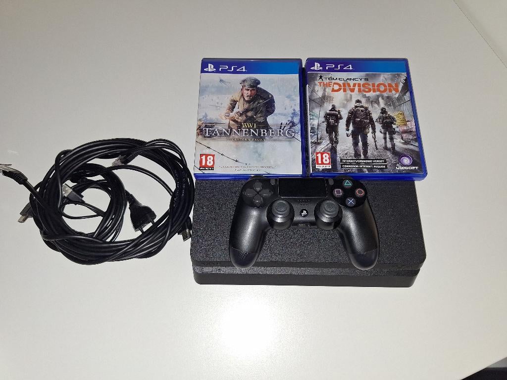 Playstation 4 Slim, Spelcomputers en Games, Ophalen, Zo goed als nieuw, Met 1 controller, Slim