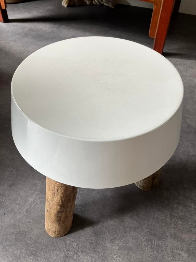 Bijzettafeltje, diam. 32 cm metalen blad, Ophalen, Gebruikt, 50 tot 75 cm, Rond