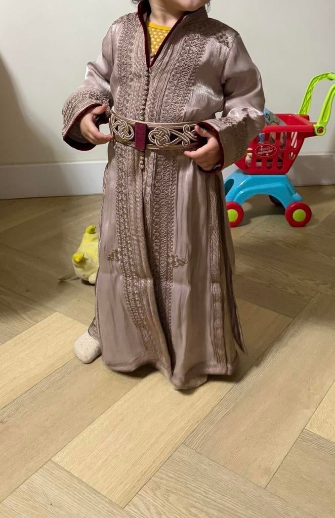 Marokkaanse takshita jurk voor meisje (maat 2/3 jaar), Ophalen of Verzenden, Zo goed als nieuw, 104 of kleiner, Meisje
