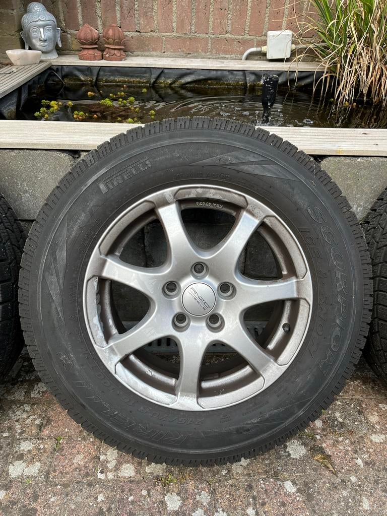 Anzio Velgen met oudere Pirelli Scorpion Winterbanden, Auto-onderdelen, Interieur en Bekleding, Gebruikt, Ophalen