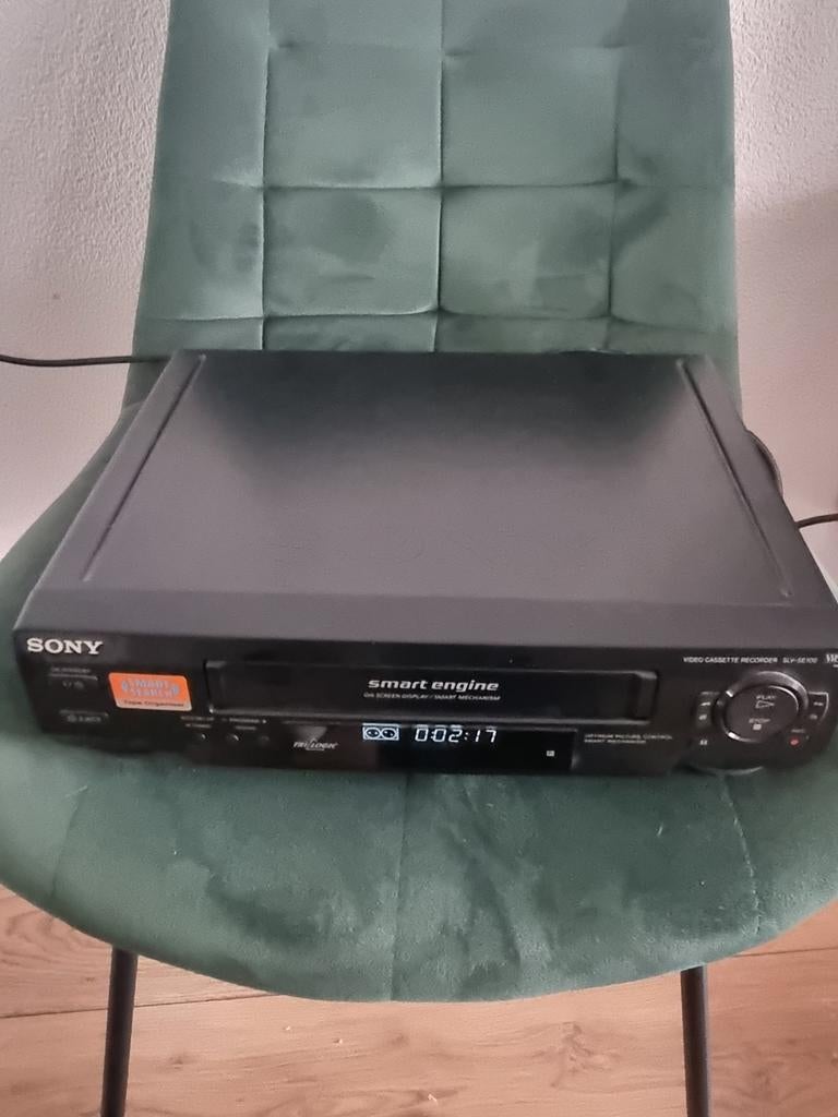 Sony SLV-SE100 VHS-speler met afstandsbediening, Ophalen of Verzenden, Gebruikt, VHS-speler of -recorder