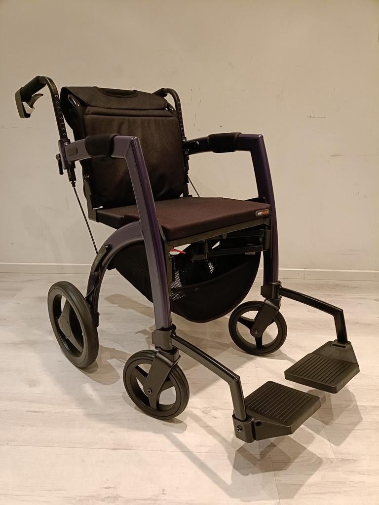 Rollz Motion rollator en rolstoel inéén incl Servicebeurt., -, -, Zo goed als nieuw, Duwrolstoel