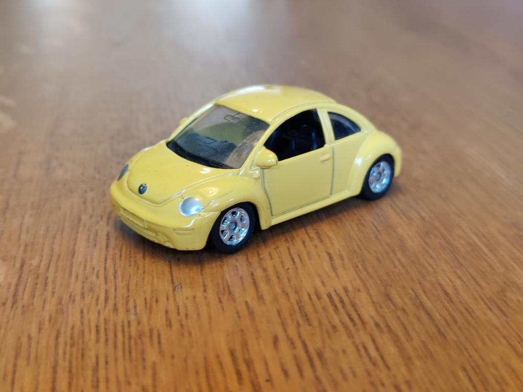 Welly VW New Beetle GEEL, Ophalen of Verzenden, Auto