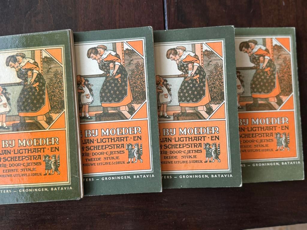 Oude schoolboeken 'Bij Moeder' - Zeer goede staat, Ophalen of Verzenden, Zo goed als nieuw, Overige niveaus, Overige vakken