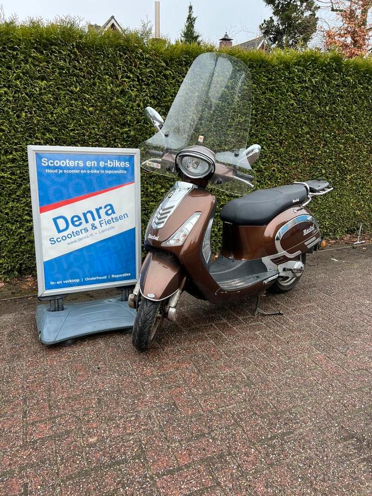 Berini Classic brom scooter loop of sloop, Fietsen en Brommers, Brommeronderdelen | Scooters, Gebruikt, Overige merken, Overige typen