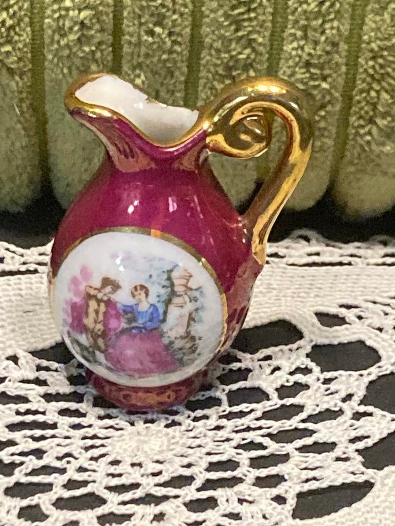 Miniatuur porseleinen kannetje (130426c), Ophalen of Verzenden