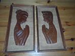 Vintage houtsnijwerk - man en vrouw portret - biddend, Ophalen of Verzenden