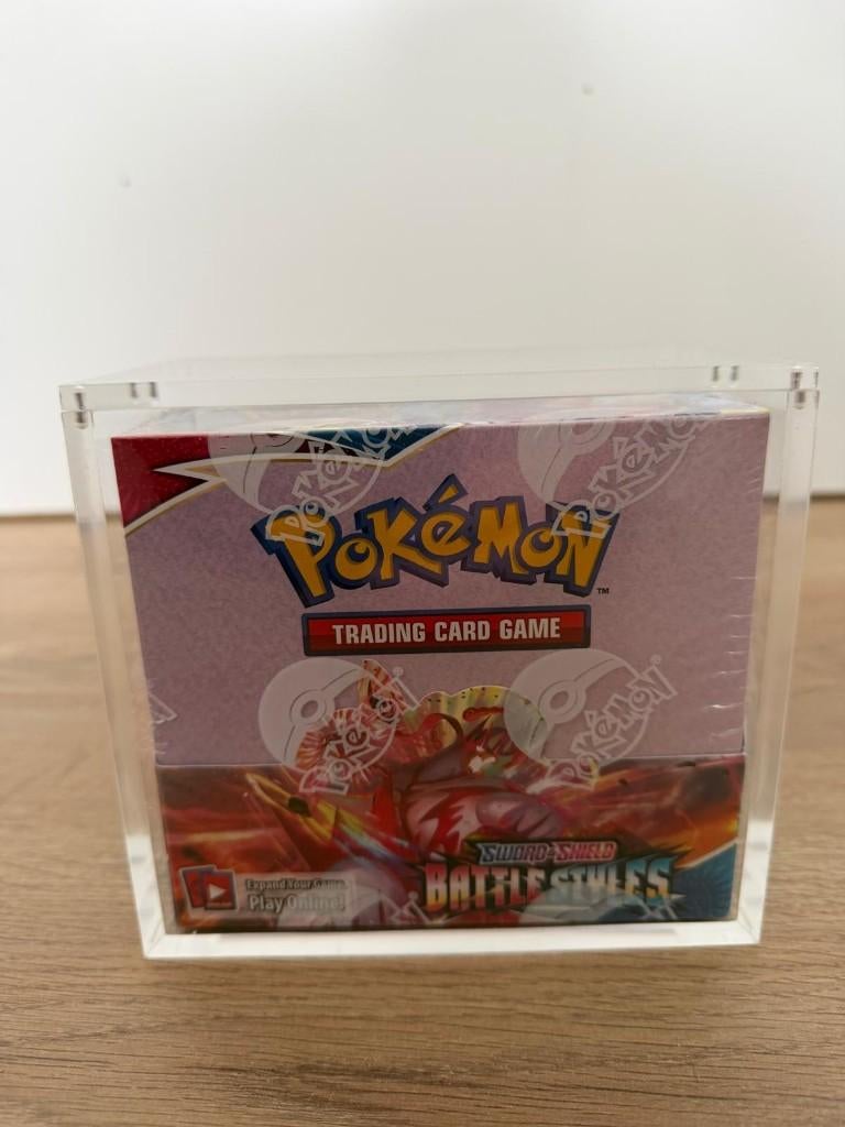Pokémon Sword & Shield Battle Styles Booster Box, Ophalen of Verzenden, Nieuw, Boosterbox, Foil