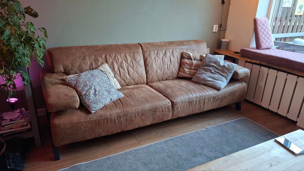 Driezitsbank stof Dakota cognac, foxhound frame zwart, Ophalen, 75 tot 100 cm, Stof