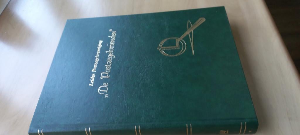 Een leuk postzegelboek met heel veel landen, Postzegels en Munten, Postzegels | Volle albums en Verzamelingen, Ophalen of Verzenden