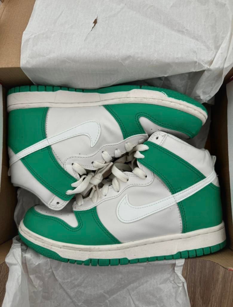 Nike Dunk High, Ophalen of Verzenden, Sneakers of Gympen, Gedragen, Groen