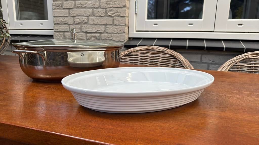 WMF Kookpan met glazen deksel en ovenschaal, Huis en Inrichting, Ophalen of Verzenden, Zo goed als nieuw, Rvs, Pannenset