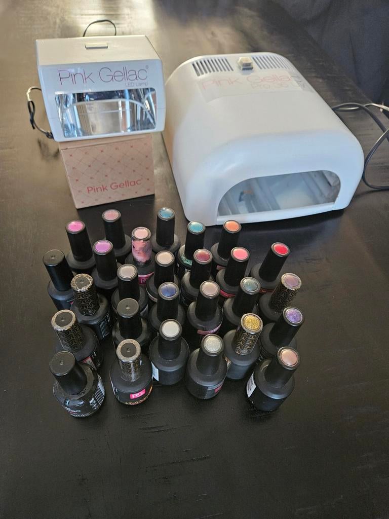 Pink Gellac lamp met 27 gellakken, Gebruikt, Ophalen of Verzenden, Toebehoren, Handen en Nagels