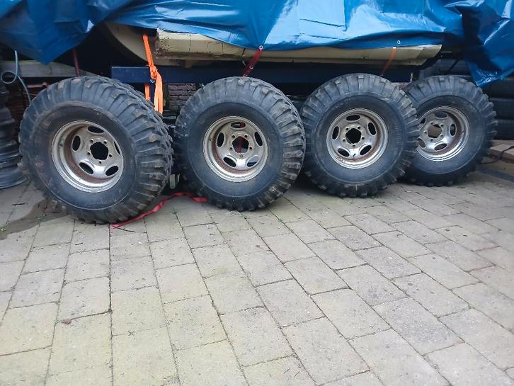 3 SET Bronco 5x139,7 Chevy 5x4,75 Western Mopar VECTOR 5x4,5, Auto-onderdelen, Banden en Velgen, Band(en), All Season, 15 inch