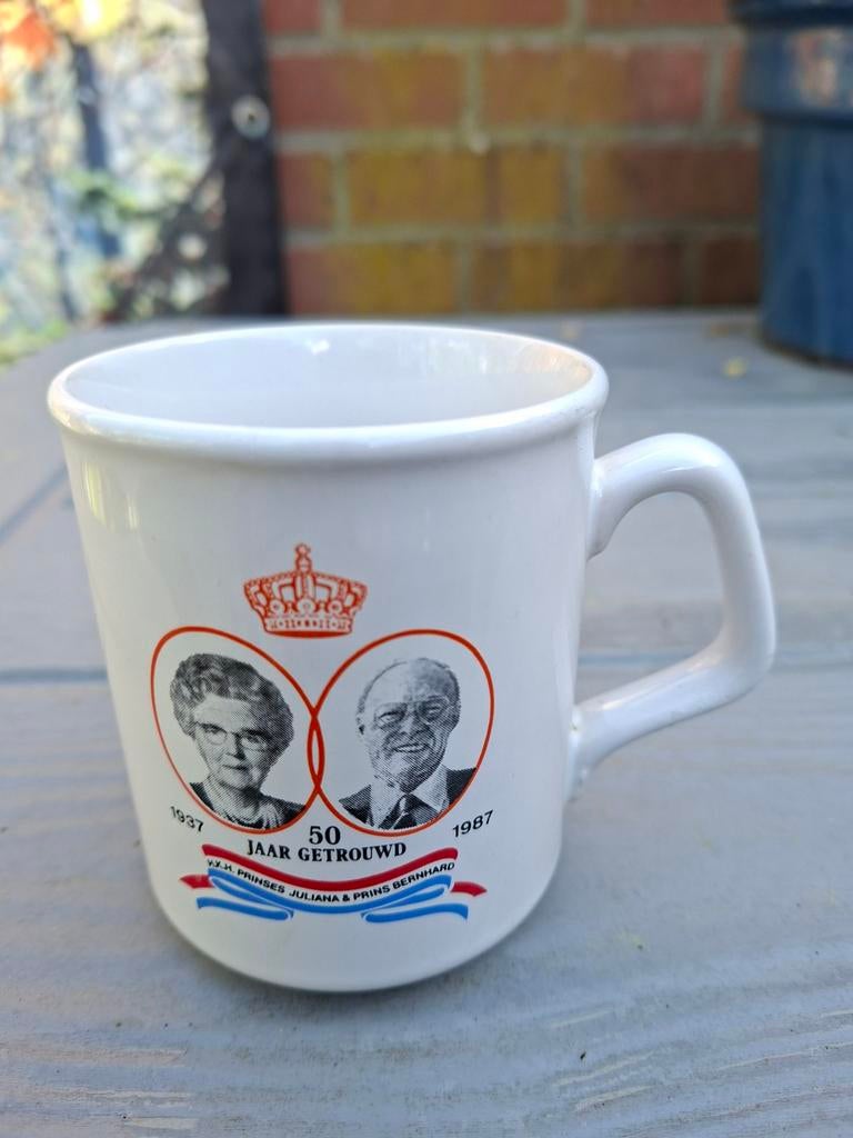 Herdenkingsmok Juliana & Bernhard 50 jaar getrouwd 1937-1987, Ophalen of Verzenden