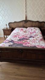 Prachtig wortelnoten bed met matras, Huis en Inrichting, Ophalen, Gebruikt, Tweepersoons, Wortelnoten