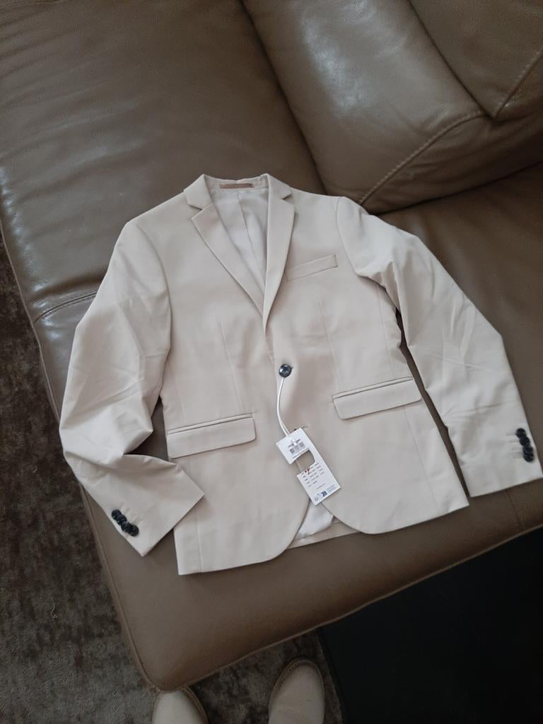 Zandkleur crème jongens blazer nieuw 146, Ophalen of Verzenden, Nieuw, Beige