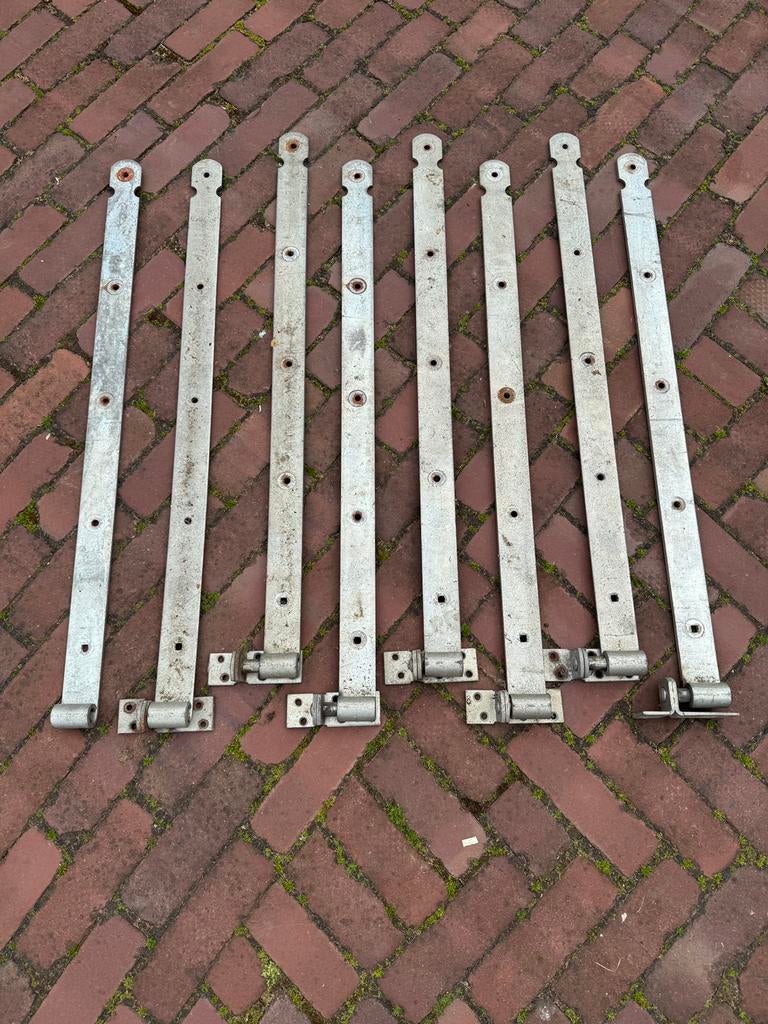 Zware hengen (scharnieren) met duim. Lengte 80cm., Ophalen of Verzenden, Gebruikt