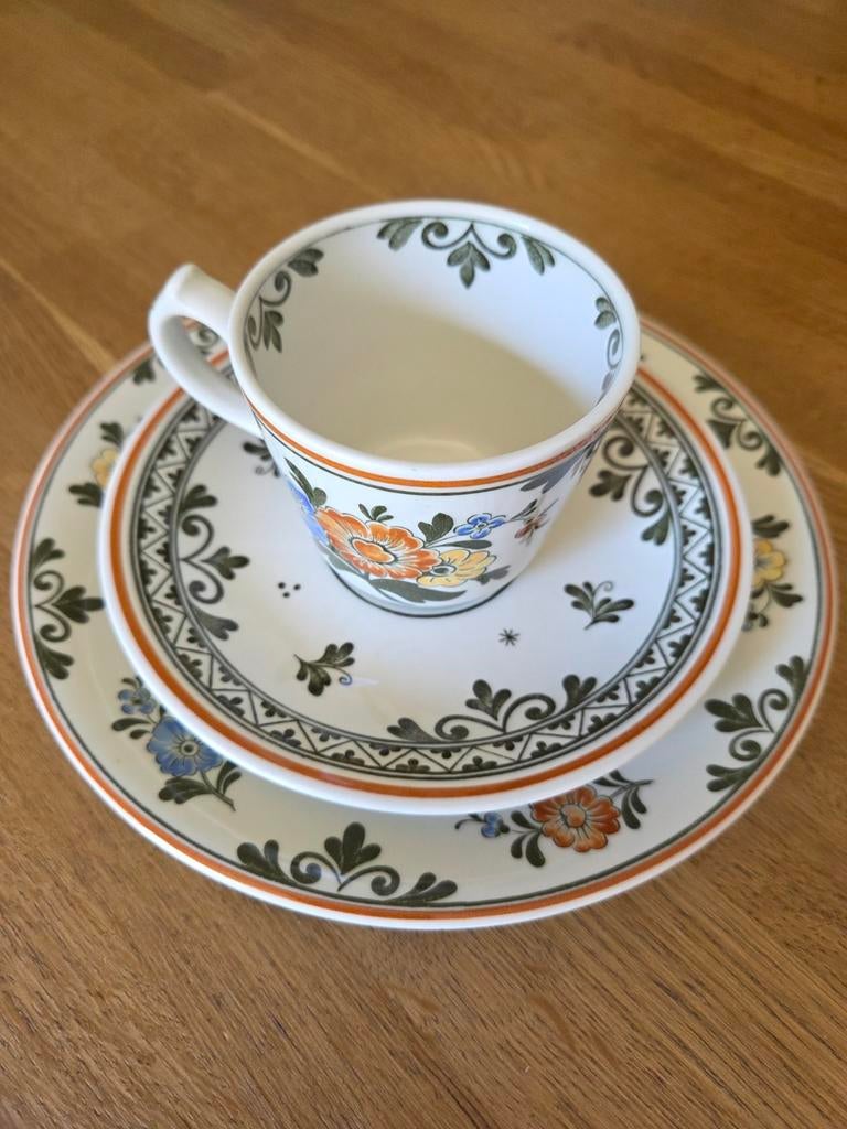 Villeroy & Boch Alt Amsterdam Serviesonderdelen, Ophalen of Verzenden, Zo goed als nieuw, Overige stijlen, Kop(pen) en/of Schotel(s)