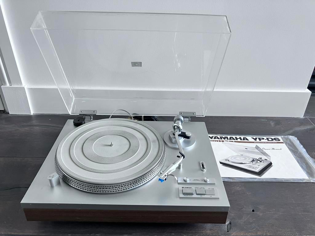 Yamaha YP-D6 direct drive platenspeler NL 220V versie, Gebruikt, Pitch-regelaar, Platenspeler, Ophalen