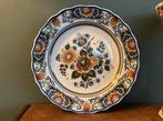 Polychroom wandbord, antiek, Delfts, handwerk, 26 cm, Ophalen of Verzenden
