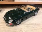 1:18 Jaguar E Type Cabrio Bburago Groen, Ophalen of Verzenden, Gebruikt, Auto, Bburago