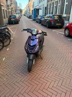 Piaggio Zip 2 takt, 2013 mileuzone vrij, Ophalen, Zo goed als nieuw, Benzine, Zip