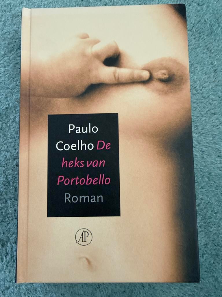 De heks van Portobello - Paulo Coelho Roman, Ophalen of Verzenden, Zo goed als nieuw, Nederland