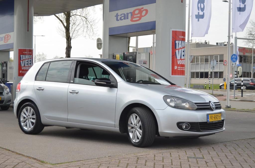Volkswagen Golf 1.2 TSI Style BlueMotion|5 DEURS|CLIMA|6 VER, Auto's, Volkswagen, Voorwielaandrijving, Euro 5, Gebruikt, 4 cilinders
