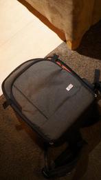 Case Logic Era Kleine Cameratas Rugzak (Grijs) - Ideaal voor, Ophalen of Verzenden, Zo goed als nieuw, Rugtas, Overige merken