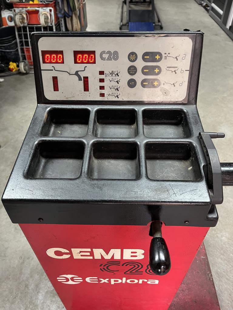 Balanceer apparaat 230 V voor auto en motor!!, Ophalen of Verzenden, Gebruikt