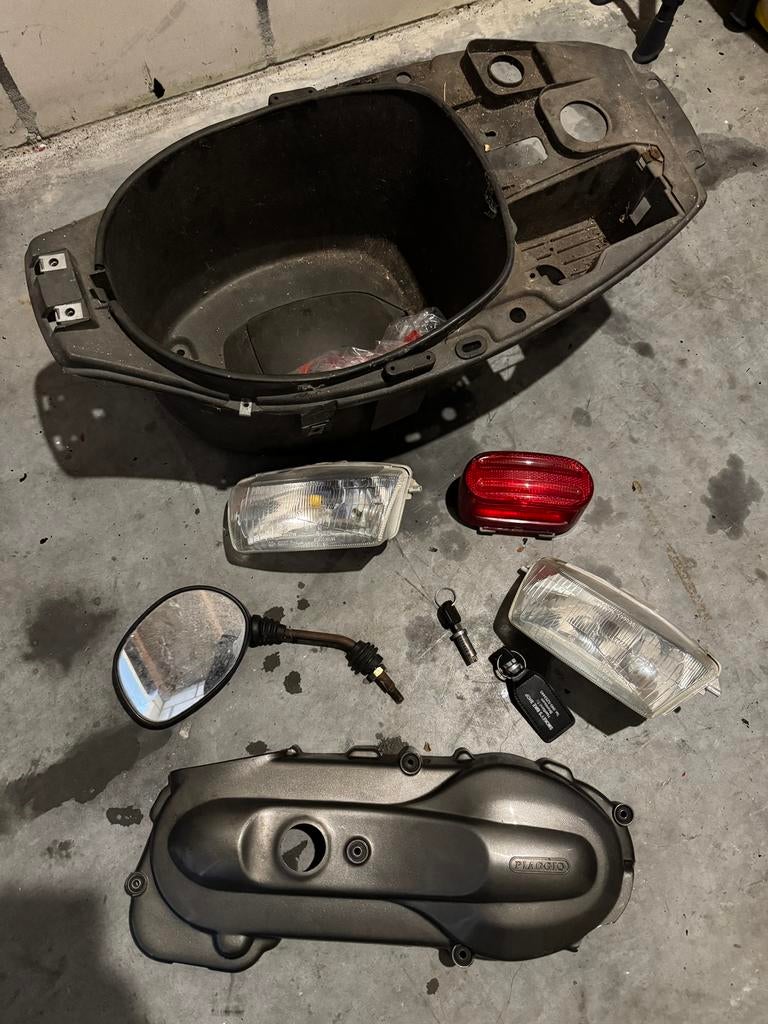 Skr 125cc onderdelen, Ophalen of Verzenden, Overige typen, Piaggio