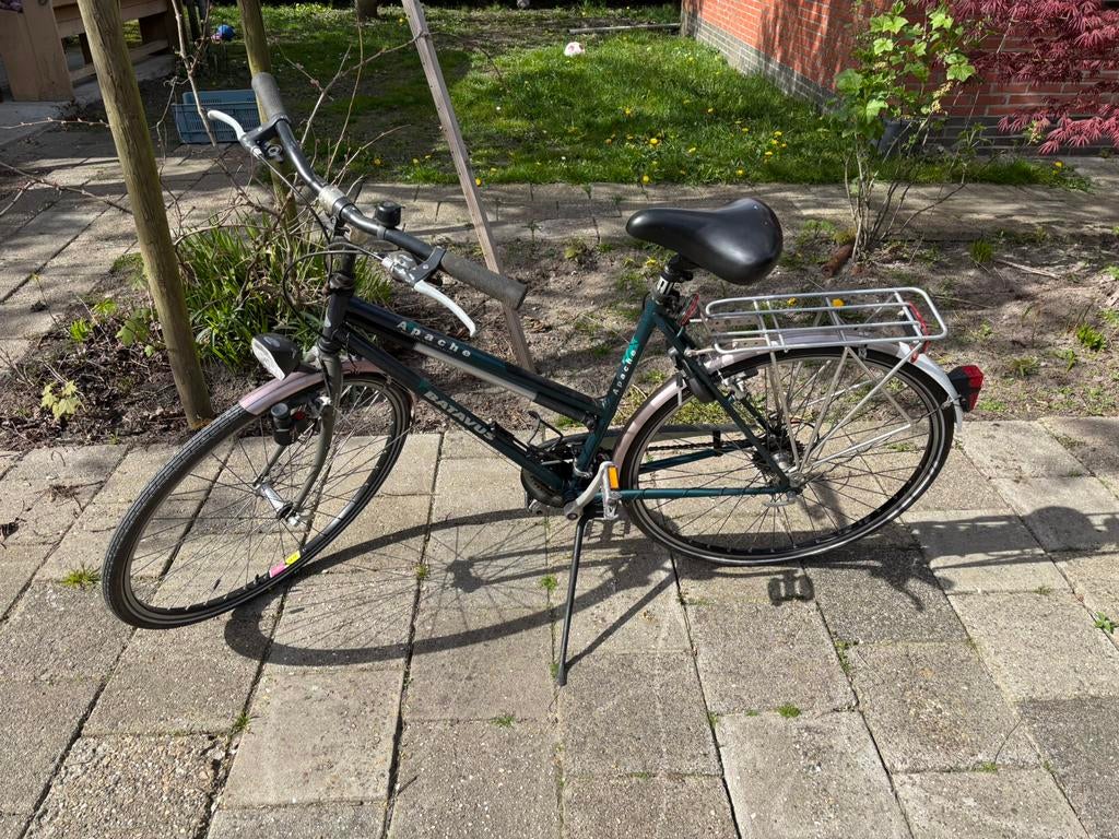 Batavus Apache fiets, Fietsen en Brommers, Fietsen | Dames | Omafietsen, Gebruikt, 56 cm of meer, Handrem, Versnellingen, Ophalen