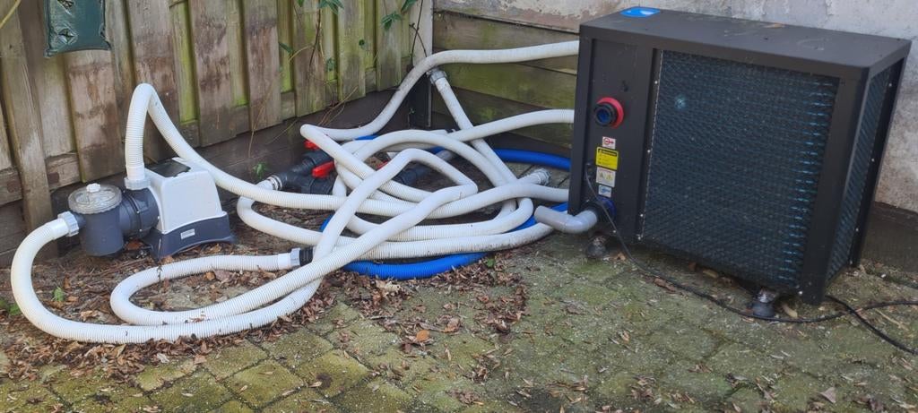 Zwembadpomp en kachel, Ophalen, Zo goed als nieuw, Filter