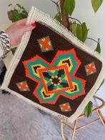 Borduurwerk voor kussen bruin oranje echt retro vintage, Ophalen of Verzenden, Nieuw, Handborduren, Overige typen