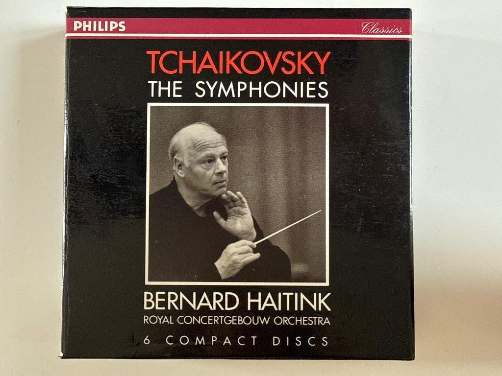 Tchaikovsky The Symphonies 6cd box, Ophalen of Verzenden, Romantiek, Zo goed als nieuw, Orkest of Ballet