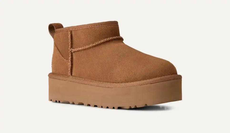 Ugg Classic Ultra Unisex Boots bruin Schoenen - maat. 37, Kinderen en Baby's, Customerservicesuk@ugg.com, Ugg / Deckers Outdoor Corporation