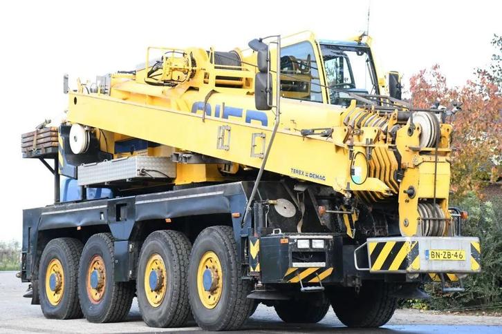 Demag AC60 CITY CLASS! Double cab!8X8! DK1041, Zakelijke goederen, Machines en Bouw | Kranen en Graafmachines, Kraan