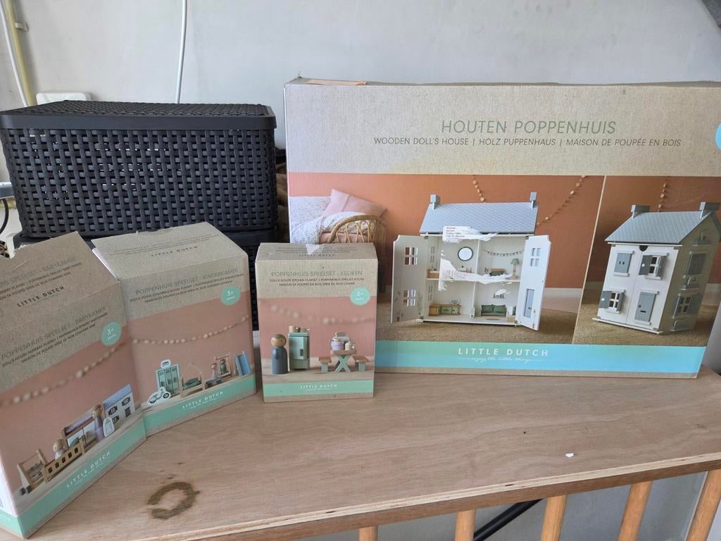 Little Dutch Houten Poppenhuis met uitbreidingsets, Kinderen en Baby's, Ophalen, Zo goed als nieuw, Meisje