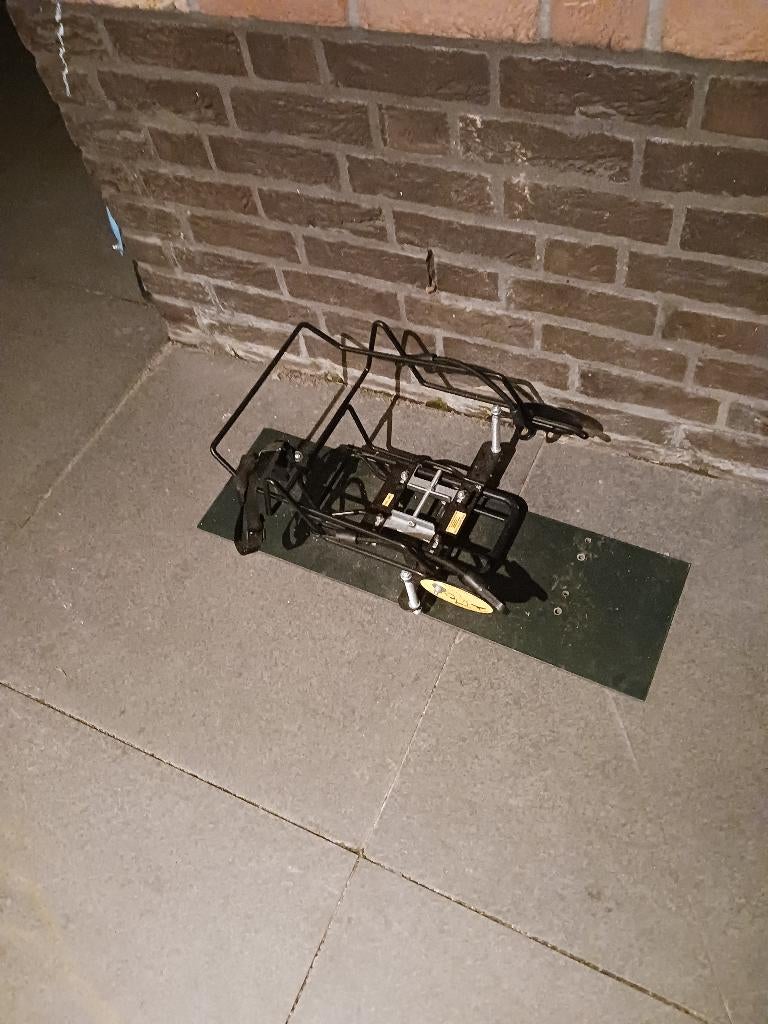 Maxi cosi houder, Fietsen en Brommers, Ophalen, Zo goed als nieuw, 1 kind