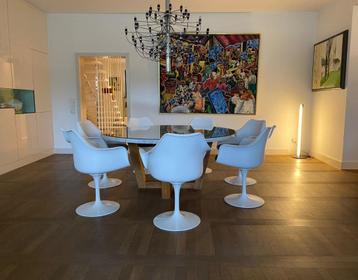 stoelen tulipe 100 % italy eero saarinen .tafels tulipe  beschikbaar voor biedingen