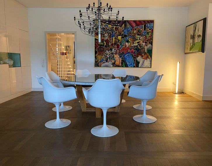 stoelen tulipe 100 % italy eero saarinen .tafels tulipe, Huis en Inrichting, Stoelen, Nieuw, Vijf, Zes of meer stoelen, Leer, Overige materialen