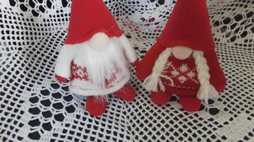 Noorse  kerstfiguurtjes beschikbaar voor biedingen
