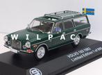 Volvo 165 donkergroen 1972 Triple 9 Premium 1:43 + chauffeur, Hobby en Vrije tijd, Modelauto's | 1:43, Ophalen of Verzenden, Nieuw