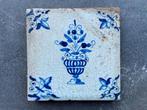 Dels blauwe antieje tegel pot, Ophalen of Verzenden