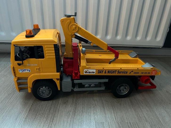 Grote Speelgoed Auto - Bruder MAN Takelwagen, Kinderen en Baby's, Speelgoed | Speelgoedvoertuigen, Zo goed als nieuw, Ophalen