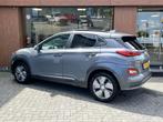 Hyundai KONA EV Premium 64 kWh - 18 inch | Head-up Display |, Gebruikt, Zwart, 204 pk, Startonderbreker