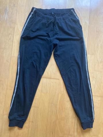 jogging jeans beschikbaar voor biedingen
